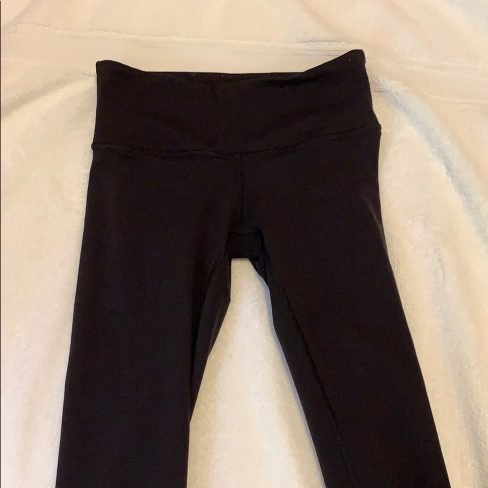 Black size 2 lululemon leggings